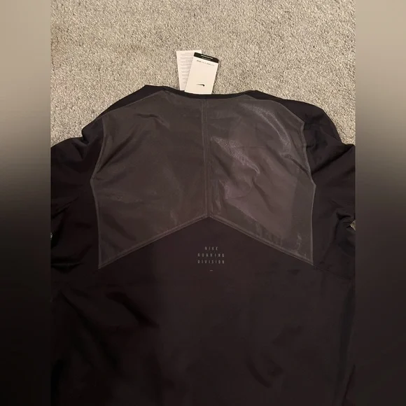 Nike Jacket Reflective sz L - Picture 7 of 15